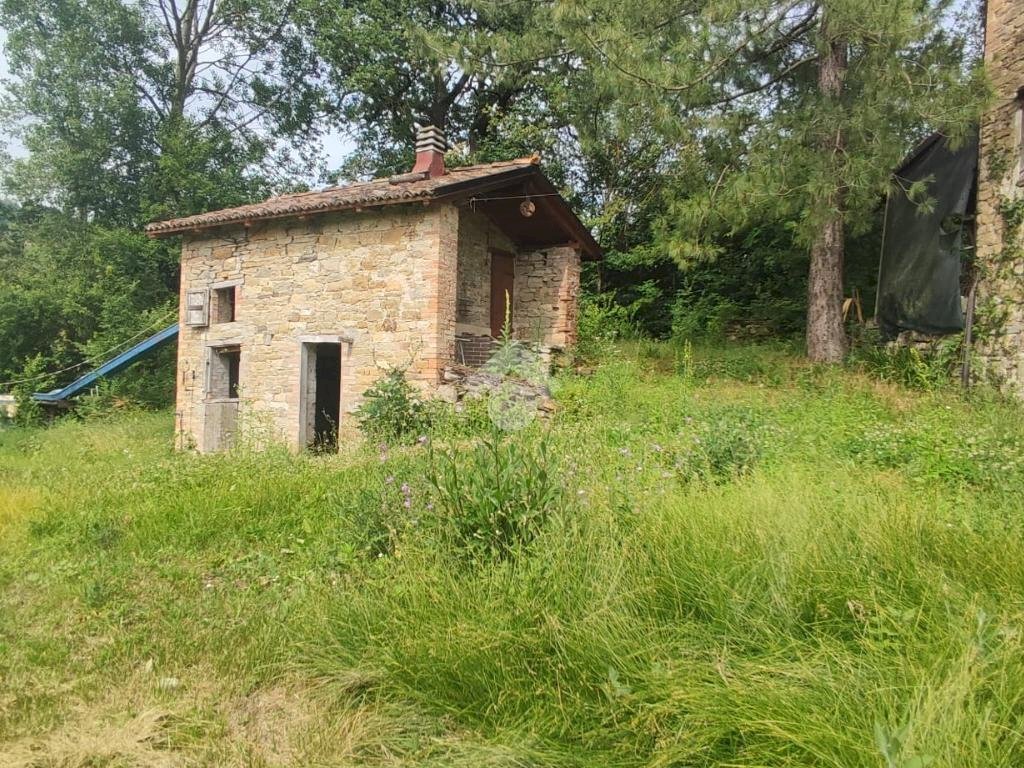 Semi-detached house Via Falbio, Carpineti - photo 3