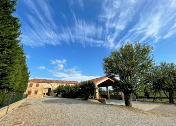Rustic Montemagno - photo 1