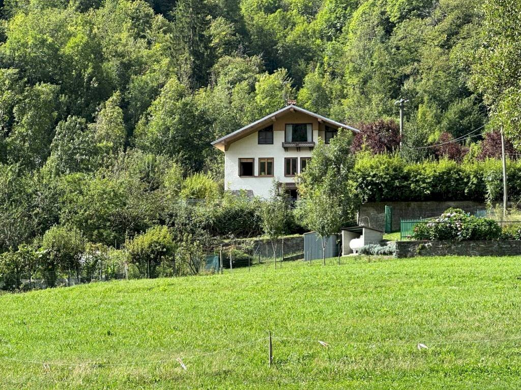 Villa via Monte Bello, 34, Chialamberto - foto 1