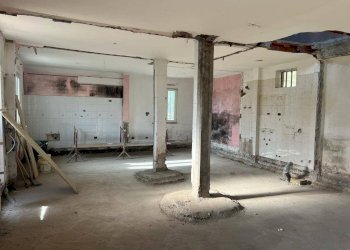 Interno non residenziale - Villa via Umberto I, 210, Rivalta di Torino - foto 39