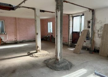 Interno non residenziale - Villa via Umberto I, 210, Rivalta di Torino - foto 43