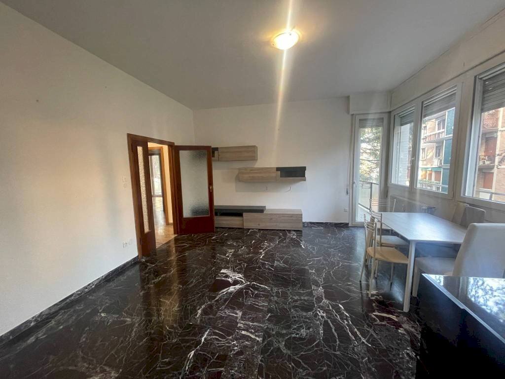 Cucina - Appartamento via Paolo Baroni, 3, Bologna (zona Colli) - foto 2