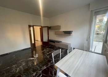 Camera da letto - Appartamento via Paolo Baroni, 3, Bologna (zona Colli) - foto 4