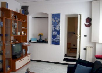 appartamento affitto centro storico via jacopo da  - Appartamento piazzetta Jacopo da Varagine, Genova (zona Centro Storico) - foto 4