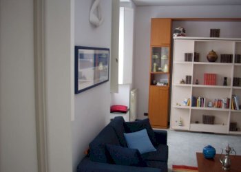 appartamento affitto centro storico via jacopo da  - Appartamento piazzetta Jacopo da Varagine, Genova (zona Centro Storico) - foto 5