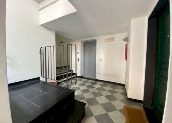 appartamento affitto centro storico via jacopo da  - Appartamento piazzetta Jacopo da Varagine, Genova (zona Centro Storico) - foto 15