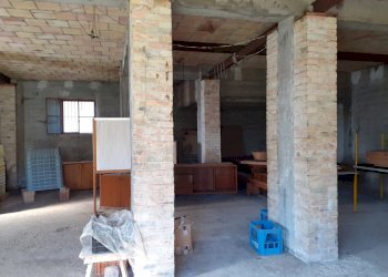 20230307_150234.jpg - Box Via Alcide De Gasperi 16, Monsampolo del Tronto - foto 7