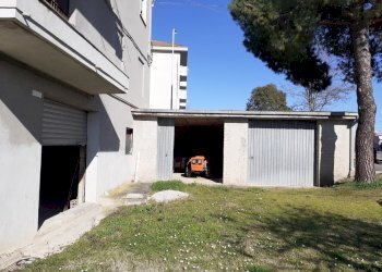 20230307_150602.jpg - Box Via Alcide De Gasperi 16, Monsampolo del Tronto - foto 10