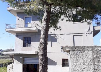 20230307_150640.jpg - Box Via Alcide De Gasperi 16, Monsampolo del Tronto - foto 11