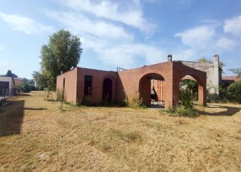 Single Family Villa Canaro - photo 1