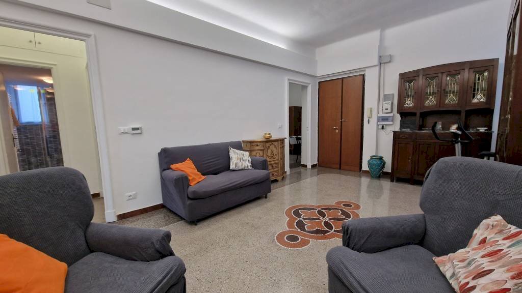 Soggiorno - Terreno non edificabile via Giovanni Torti, 42, Genova (zona Marassi) - foto 1