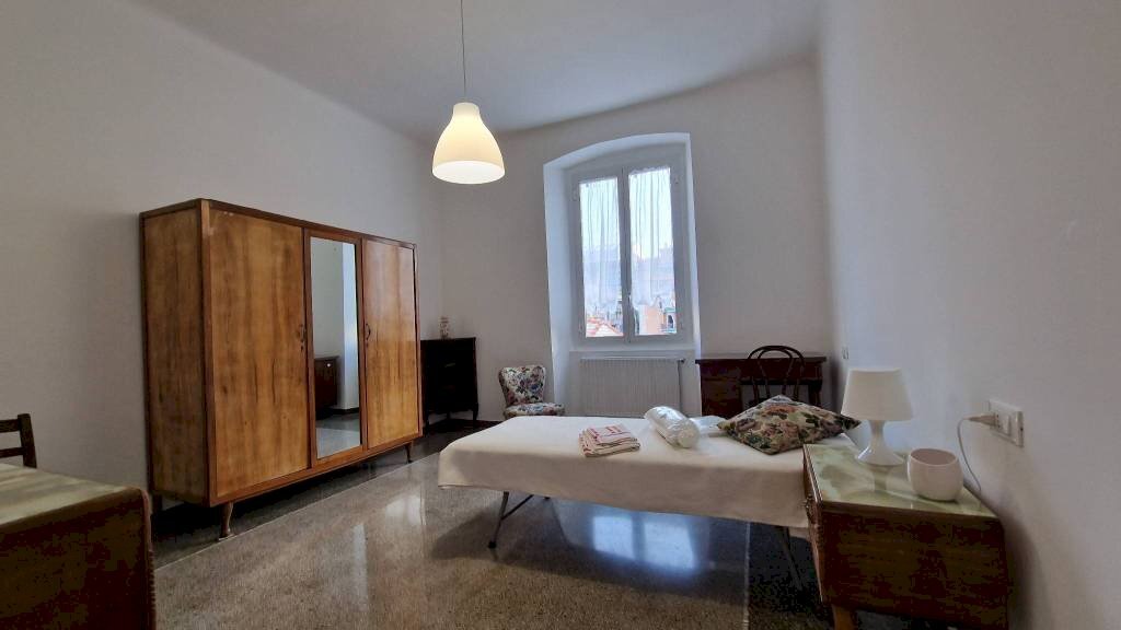 Camera da letto - Terreno non edificabile via Giovanni Torti, 42, Genova (zona Marassi) - foto 2