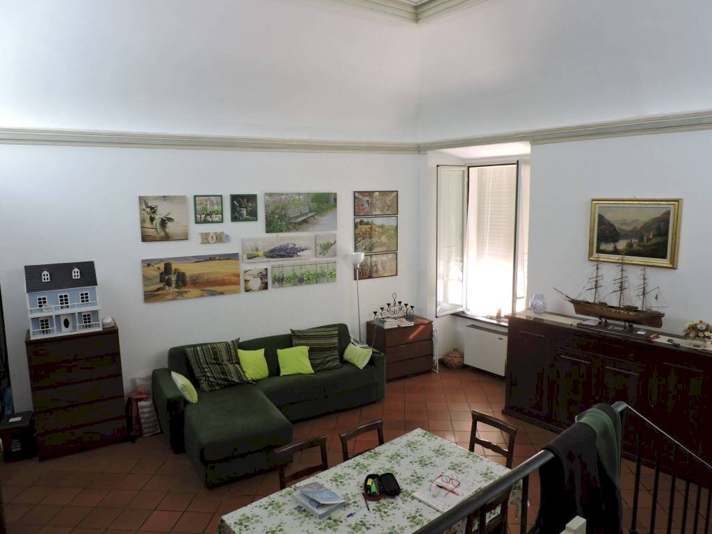 SOGGIORNO - Trilocale piazza Giuseppe Garibaldi 7, Voltaggio - foto 3