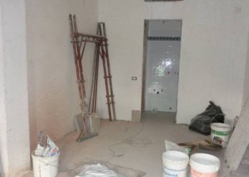 Negozio piazza Giuseppe Garibaldi, Mercato San Severino - foto 1