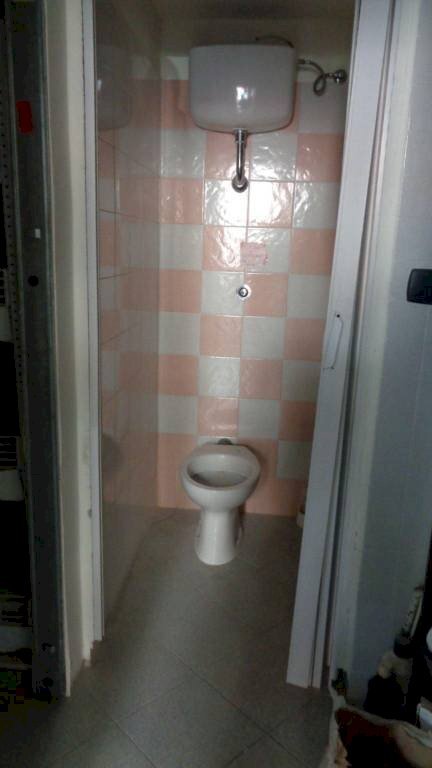 Shop piazza Giuseppe Garibaldi, Mercato San Severino - photo 3