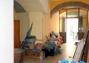 Negozio piazza Giuseppe Garibaldi, Mercato San Severino - foto 1