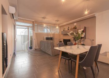 Stable - Palace Via Mentana, Priverno - photo 2