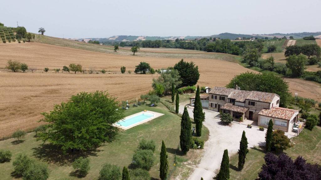 Piscina - Rustico via Roma, San Costanzo - foto 3