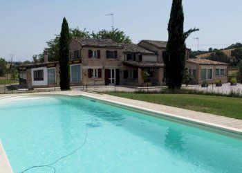 Piscina - Rustico via Roma, San Costanzo - foto 32