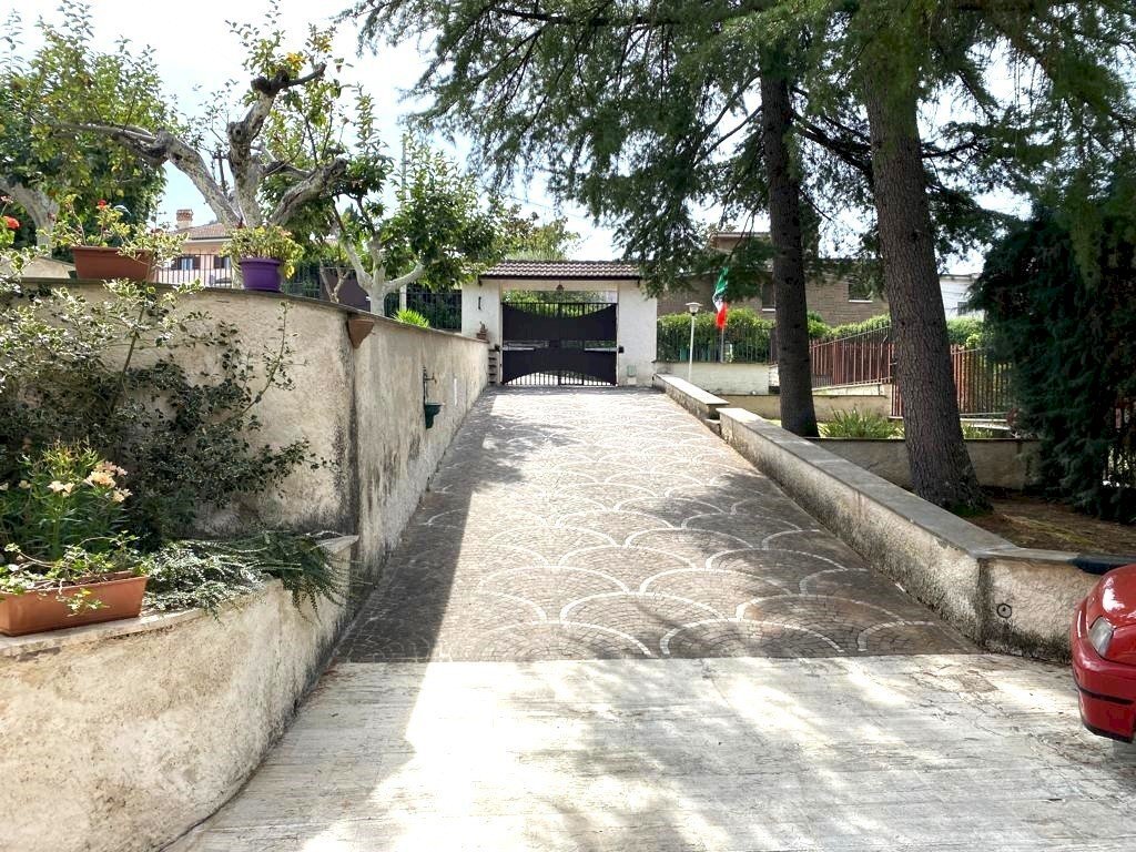 2.jpeg - Villa Via delle Rose, San Polo dei Cavalieri - photo 2