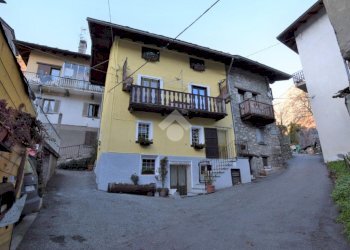 Casa semi indipendente Strada Saint denis, Chatillon - foto 1