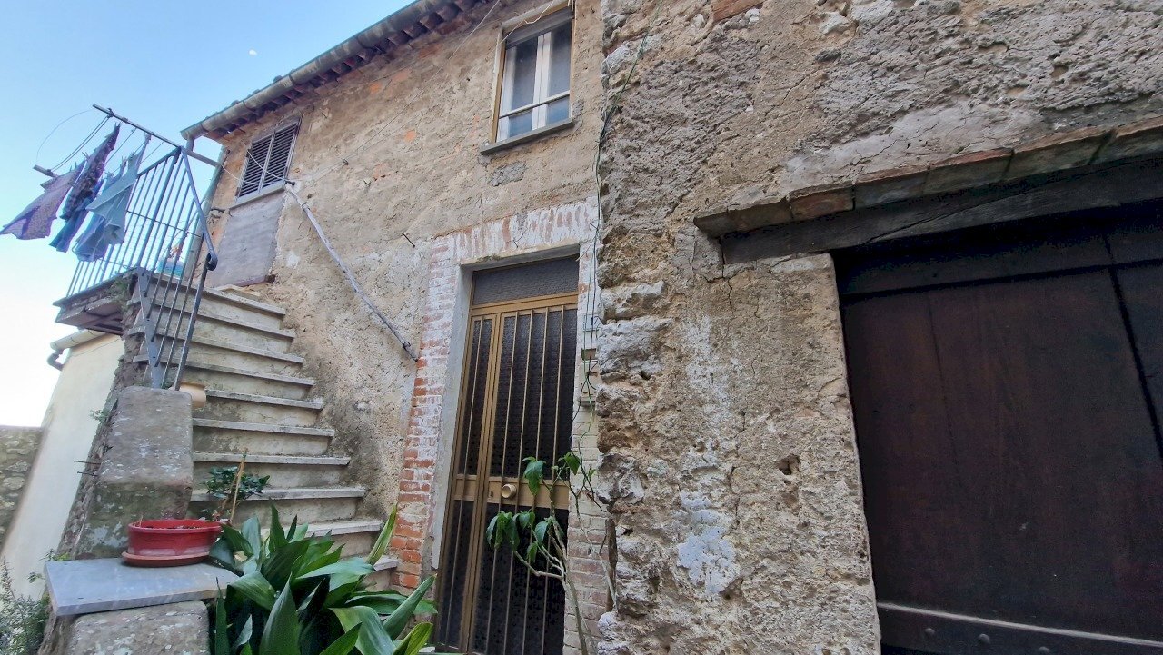 20230905_092346.jpg - Portion of a house Via Sasso Glorioso 21, Lugnano in Teverina - photo 1