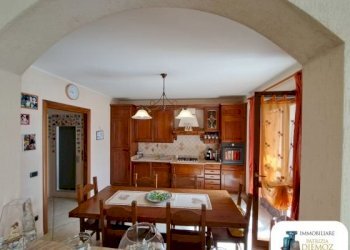 Villa reg. Talapé, Aosta - foto 8