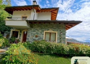 Villa reg. Talapé, Aosta - foto 31