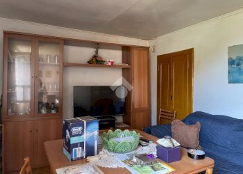 Semi-detached house Frazione Giardino, Valdilana - photo 11