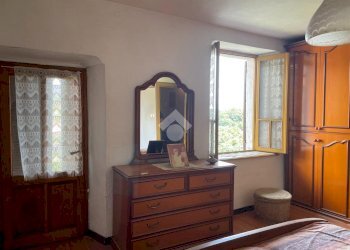 Semi-detached house Frazione Giardino, Valdilana - photo 21