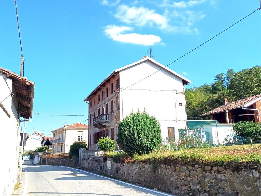 Trilocale Via G. Mazzini, Caravino - foto 3
