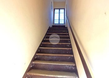 Three-room apartment Via G. Mazzini, Caravino - photo 4