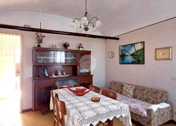 Three-room apartment Via G. Mazzini, Caravino - photo 7