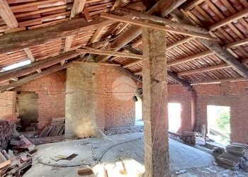 Three-room apartment Via G. Mazzini, Caravino - photo 23
