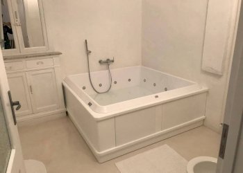 Sala da bagno - Stable - Palace piazza Castello, 3, Monastero Bormida - photo 29