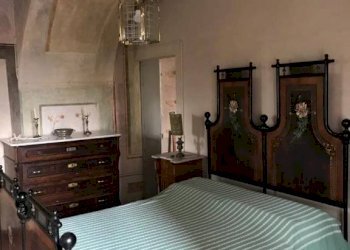 Camera con affreschi - Stable - Palace piazza Castello, 3, Monastero Bormida - photo 33