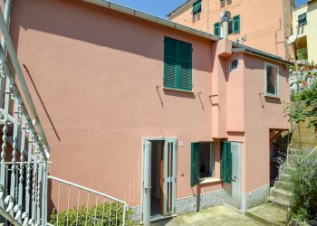 Porzione di casa Via Campenave 27, Genova (zona Crevari) - foto 1