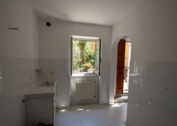 Porzione di casa Via Campenave 27, Genova (zona Crevari) - foto 30