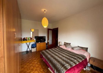 Camera da letto - Appartamento via S. Toja, 22, Luserna San Giovanni - foto 6