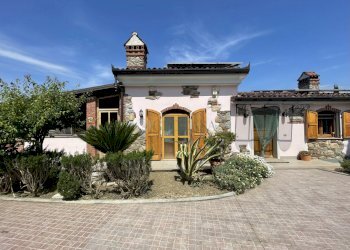 65.jpg - Villa Via Paterno 20, Sarzana - foto 1