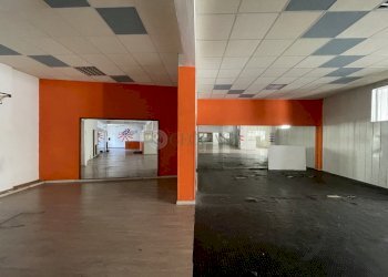 2.jpg - Palestra e Impianti Sportivi Via Torrione Stella Sud, Sarzana - foto 5