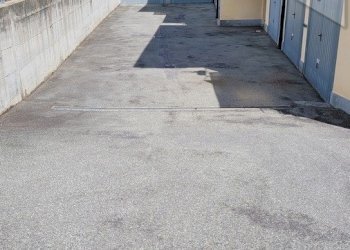 Box Viale Torino snc, Barge - foto 3