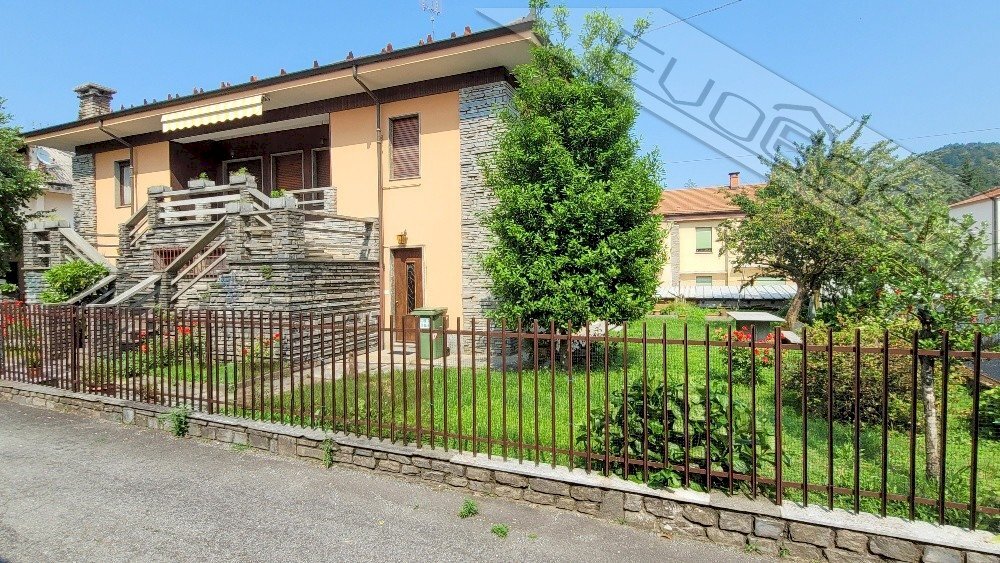 Villa Via cottolengo , Barge - foto 1