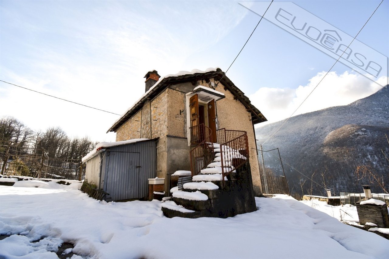 Independent house Borgata Lageard , Perosa Argentina - photo 1