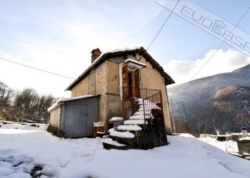 Independent house Borgata Lageard , Perosa Argentina - photo 1