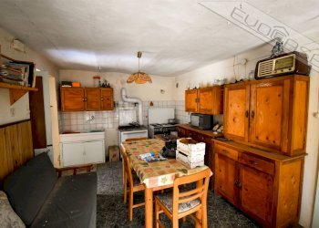 Independent house Borgata Lageard , Perosa Argentina - photo 2