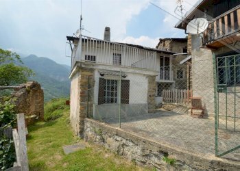 Porzione di casa Castel del Bosco , Roure - foto 1