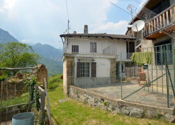 Porzione di casa Castel del Bosco , Roure - foto 2
