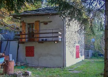 Independent house Borgata Ciampiano , Perosa Argentina - photo 1