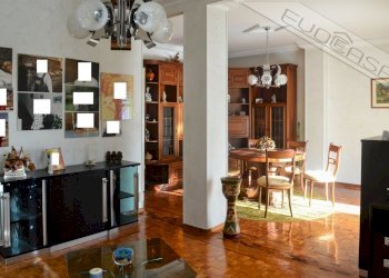 Quadrilocale Via Roma 8, 8, Perosa Argentina - foto 1